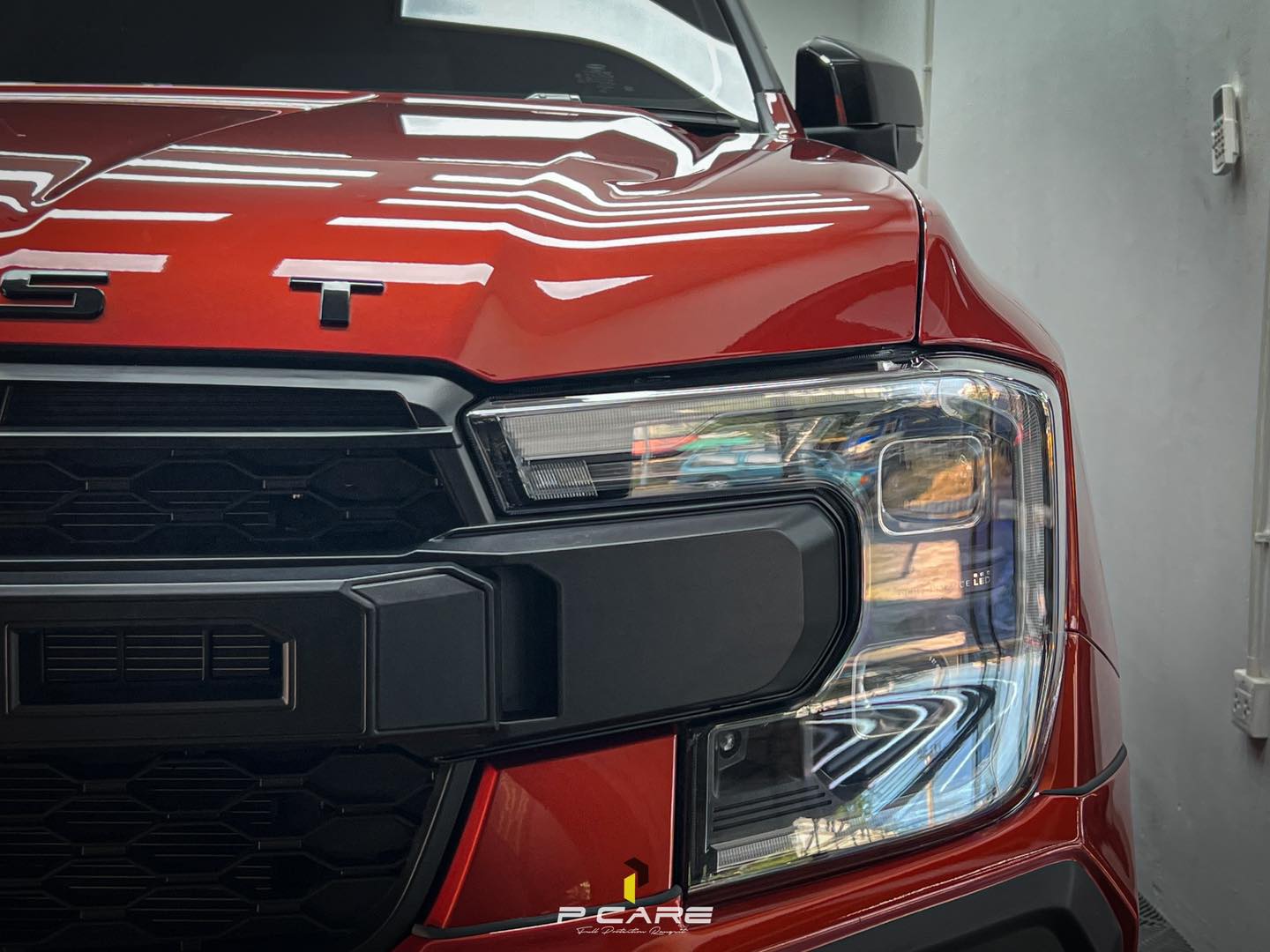 เคลือบเซรามิก - ติดฟิล์มกันรอย Ford Everest Next Generation
